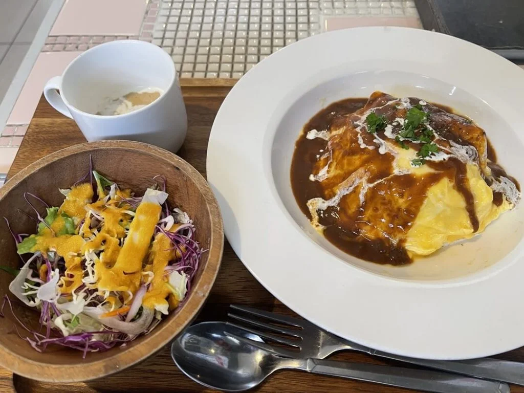 カフェ勇輪『オムライス』