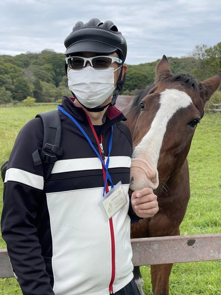 メイショウドトウ号と記念撮影