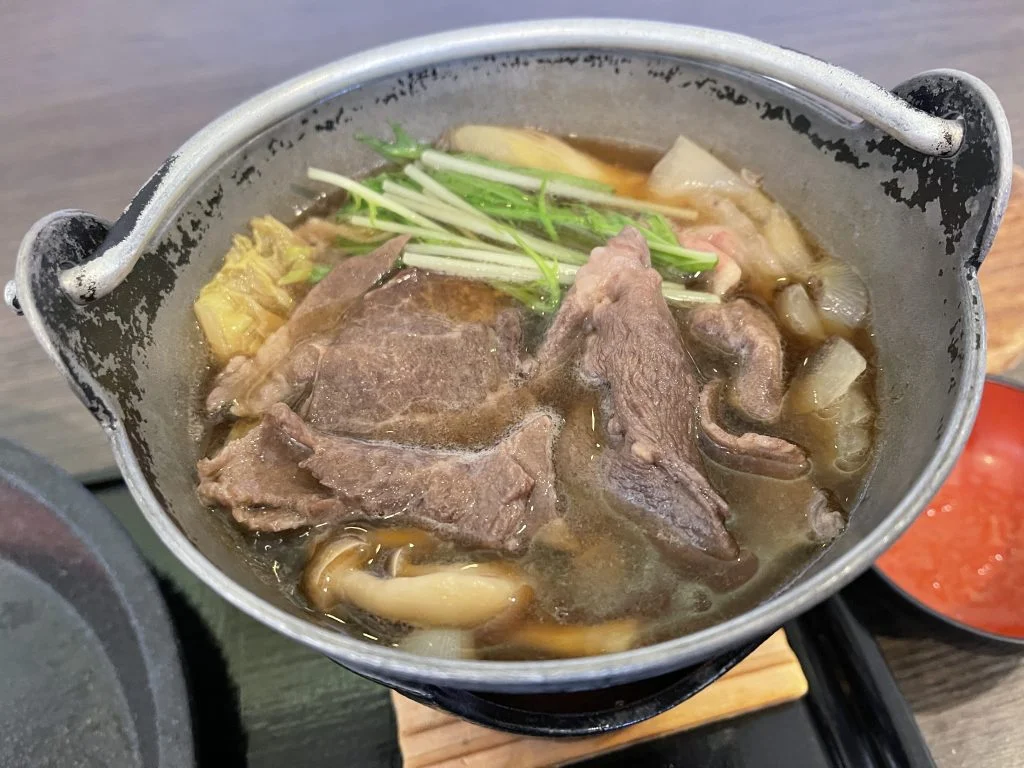 みついし昆布温泉蔵三『みついし牛のすき焼き』のアップ