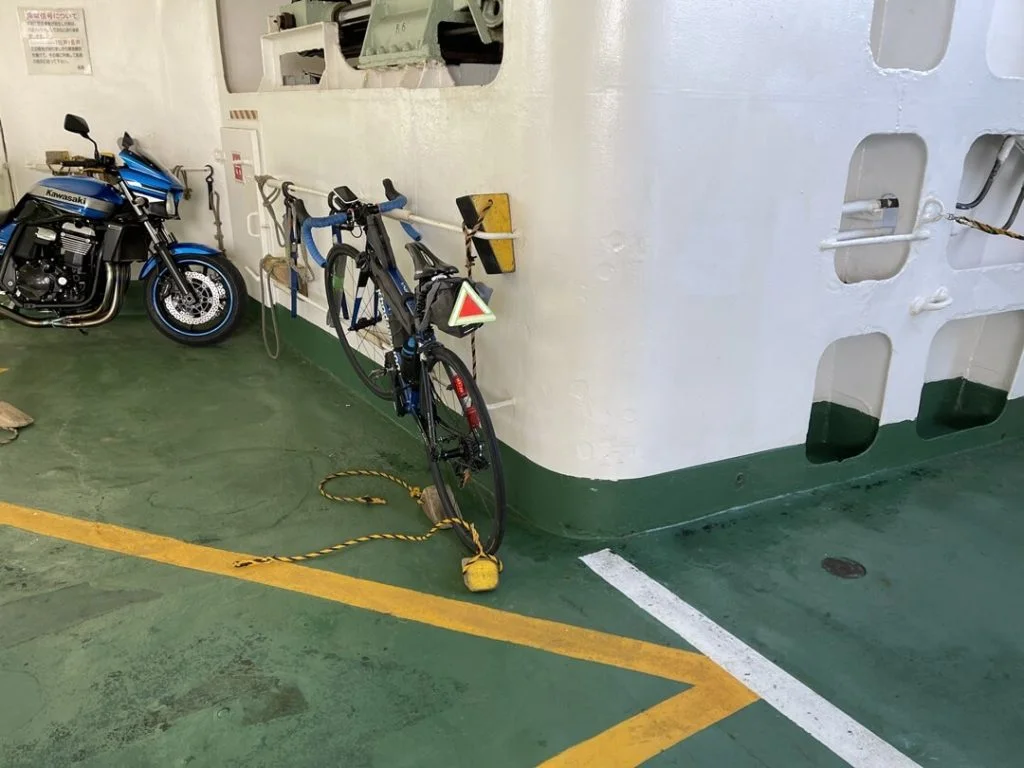 東京湾フェリーの車上甲板